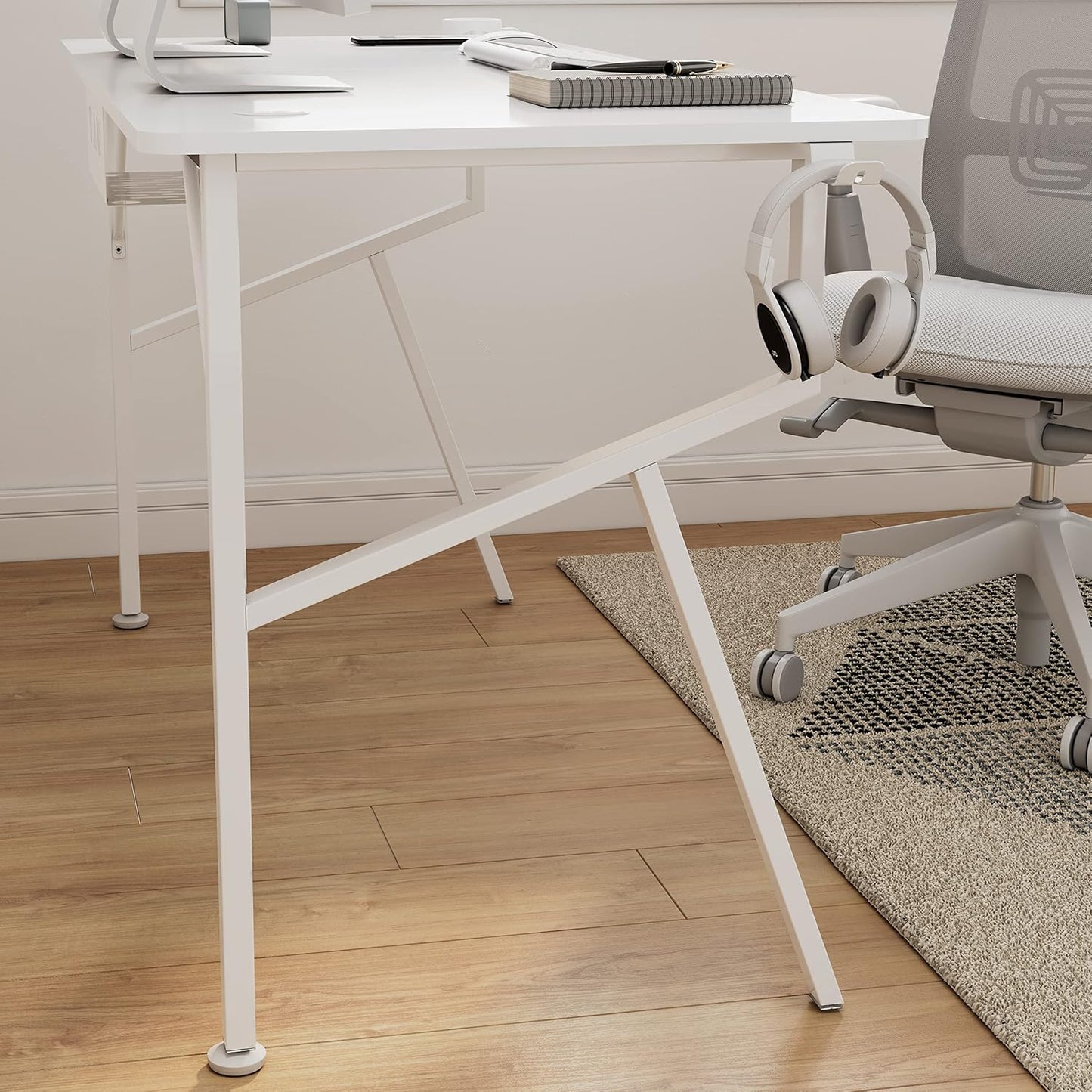 Gaming Desk 55'' K-Shape Office PC Computer Gaming Desk Gamer Tables with Mouse Pad, Cup Holder, Headphone Hook for Men Boy/Girlfriend Son/Daughter, White