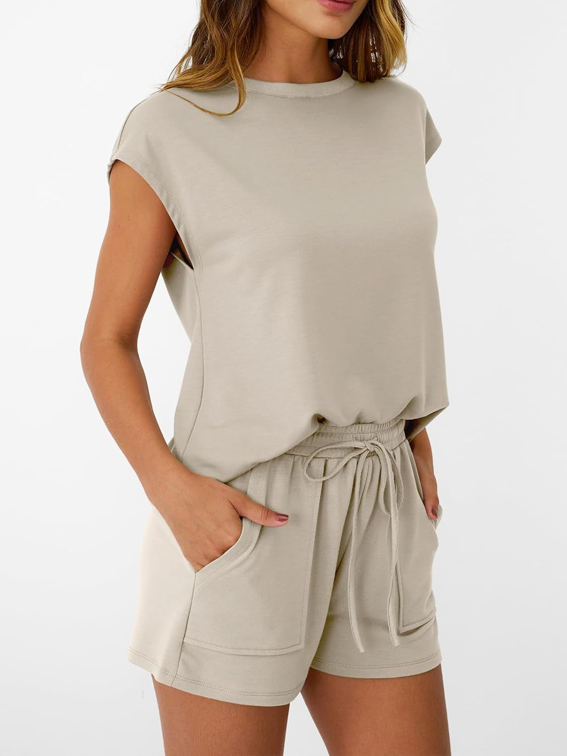 Womens Crew Neck Two Piece Short Sets Cap Sleeve Drawstring Summer Sweatsuit with Pocket